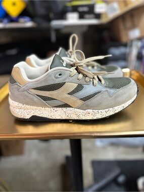 Diadora Eclipse Premium Sneaker Men’s Size 10